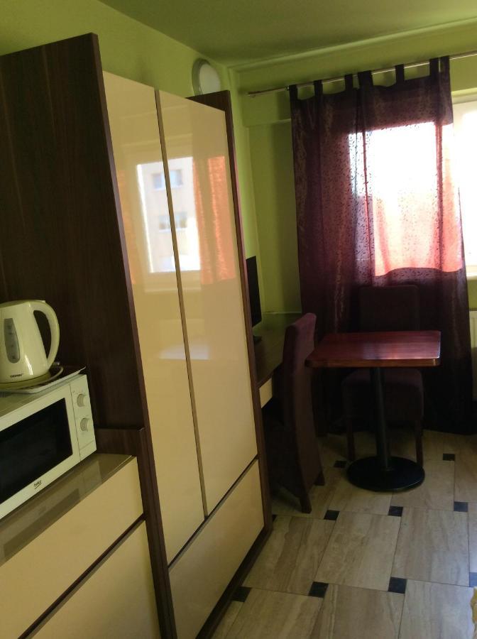 Mika Rooms Raclawicka 144 & Wislicka 3 Studio - Adults Only Warszawa Eksteriør bilde