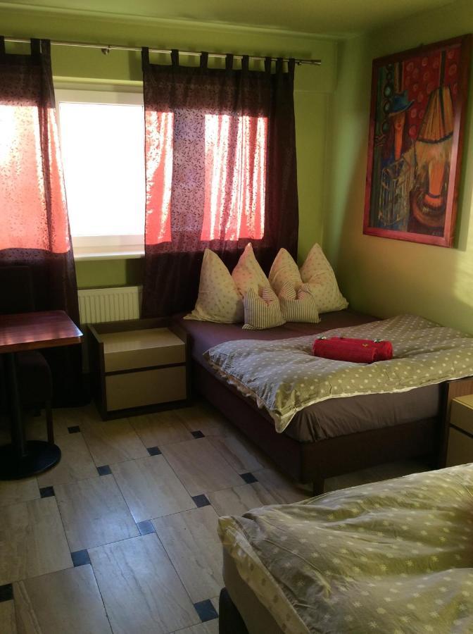 Mika Rooms Raclawicka 144 & Wislicka 3 Studio - Adults Only Warszawa Eksteriør bilde